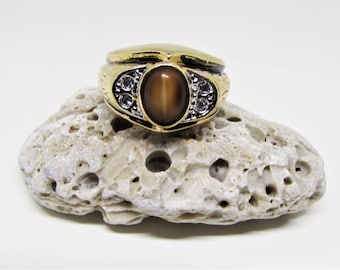 Vintage UNCAS Mens Tigers Eye Ring, Simulated Diamond Crystals, 14K Gold Plated, Wide Band, Size 9, 1960s Unique Cool Mens Jewelry Gift