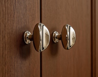 Tirador de latón plateado para armario, tirador moderno para cajones y puertas de muebles.