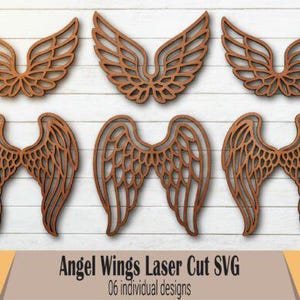 Könnte beinhalten: Sechs Holz-Engelsflügel-Designs werden vor einem weißen Hintergrund mit Holzmaserung gezeigt. Die Flügel sind lasergeschnitten mit komplizierten Federdetails. Das Bild enthält den Text "Angel Wings Laser Cut SVG" und Dateitypoptionen.