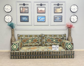 Graue Orientalische Wohnmöbel Couch; Türkisches Kelim Bodenkissen, handgefertigtes modulares Wohnzimmersofa