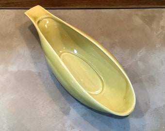 Russel Wright Steubenville Chartreuse Gravy Boat - Yellow