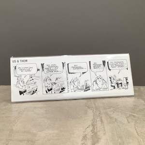 Vintage US Acrylic Panorama Table/Shelf Photo Frame (10” x 3.5”)