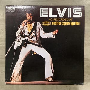 Elvis Presley – Elvis As Recorded At Madison Square Garden / 1977 RCA - AFL1-4941 Scratched-Out BPRS-5144 / Condizioni VG+