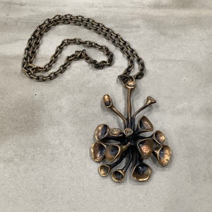 Vintage Hannu Ikonen Finland Modernist Reindeer Moss Bronze Pendant Necklace