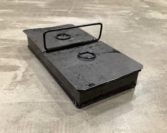 Vintage Metal Cash Box / Removable Tray