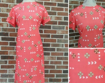 Vintage 1970s Montgomery Ward Mod Dress Coral Pink Green And White A Line Mid Century MCM Kitsch Retro Northern Soul