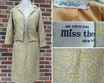 Vintage 1960s 2 Piece Suit By Miss Theme For Lord And Taylor Skirt Jacket Mid Century MCM Retro Rockabilly Jaqueline Jackie Kennedy Style M