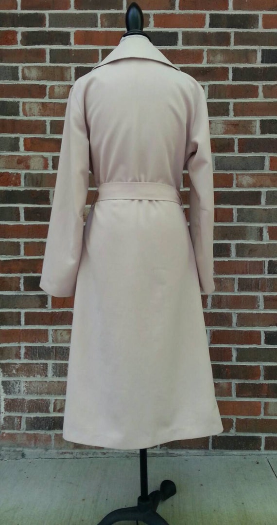 Vintage 1960s Trench Coat Pale Tan Cream Vanilla … - image 4