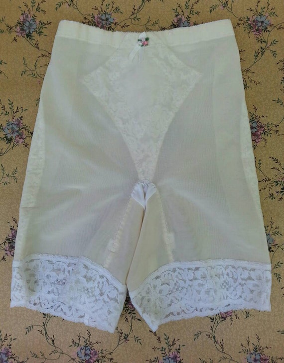 Vintage 1960s Girdle Pettipant Shaper by Olga off White Cream