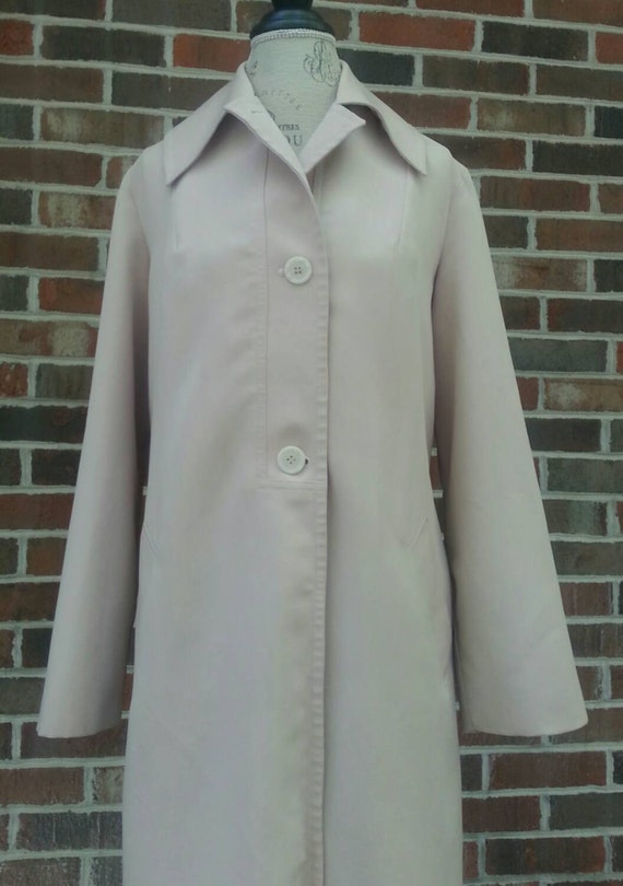 Vintage 1960s Trench Coat Pale Tan Cream Vanilla … - image 5