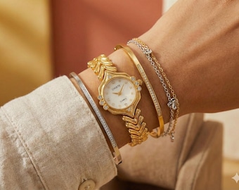 Gold Women's Quartz Watch - Vintage Oval Dial, Sculpted Jewelry Link