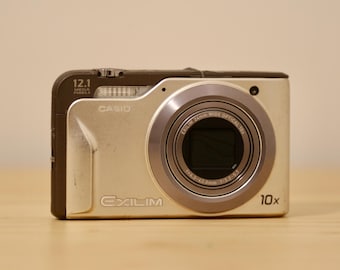 CASIO EX-Z55 ブラウン CASIO Exilim EX-Z55 Digital Camera With Active Charging Docking