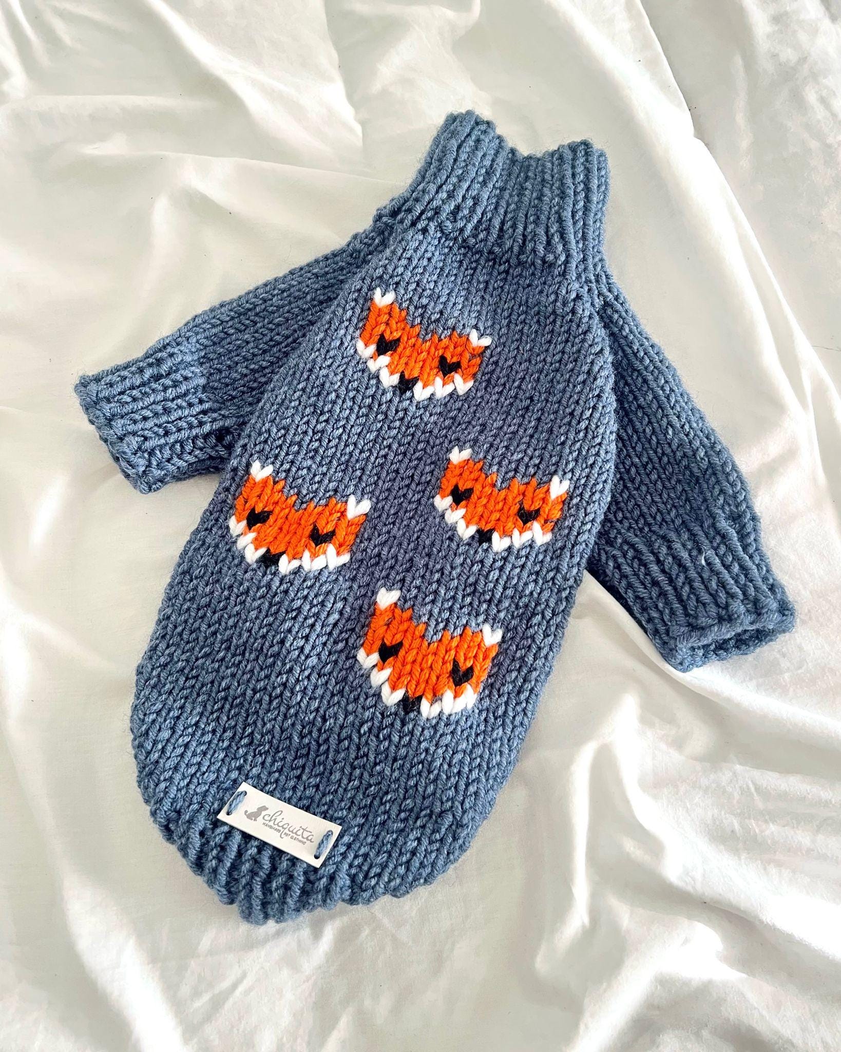 手編みチキータ犬用セーター：フォックススタイル - Etsy 日本