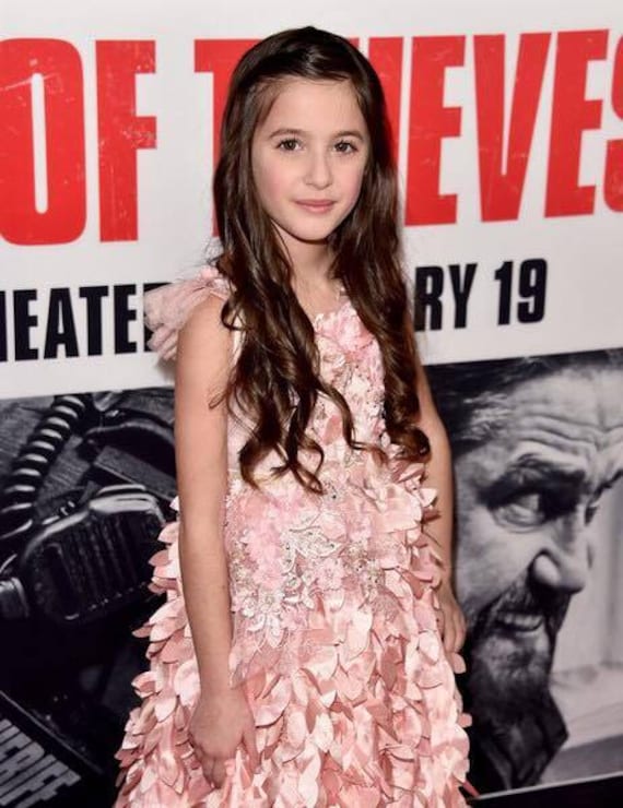 Red carpet hotsell dresses for tweens