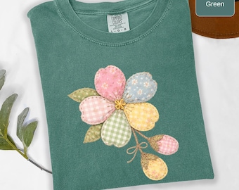 Maglietta con finta fantasia patchwork di fiori di ciliegio, maglietta a quadretti con motivo sakura in stile folk art