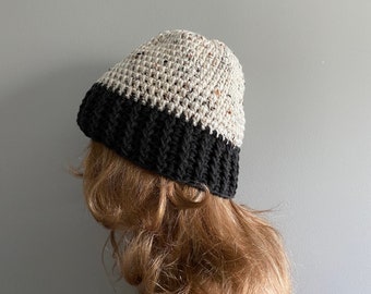 Crochet Unisex Beanie Hat - OATMEAL/BLACK