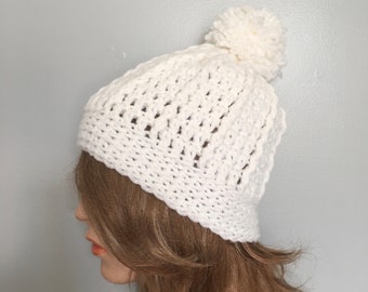 Crochet Chunky -Wool Hat with Pom Pom - GLITTER WHITE
