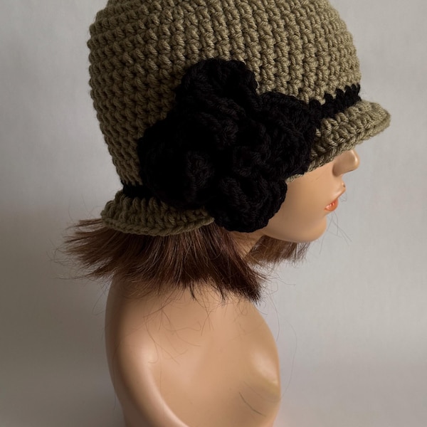 Crochet 20's style Cloche Hat - TAUPE / BLACK