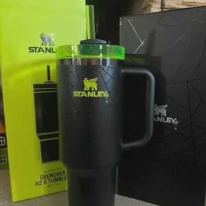 Stanley Halloween Web Glow H2.0 40oz Tumbler Limited Edition New in Box IN HAND image 3