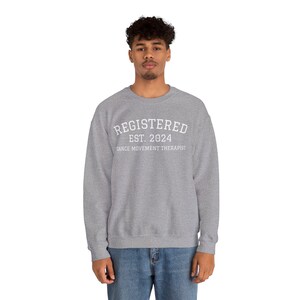 Terapeuta de Movimiento de Danza Registrada (Año EST. Personalizable) - Sudadera imagen 10