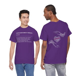 Camiseta con la definición de danza/terapia del movimiento (blanco y negro) imagen 12