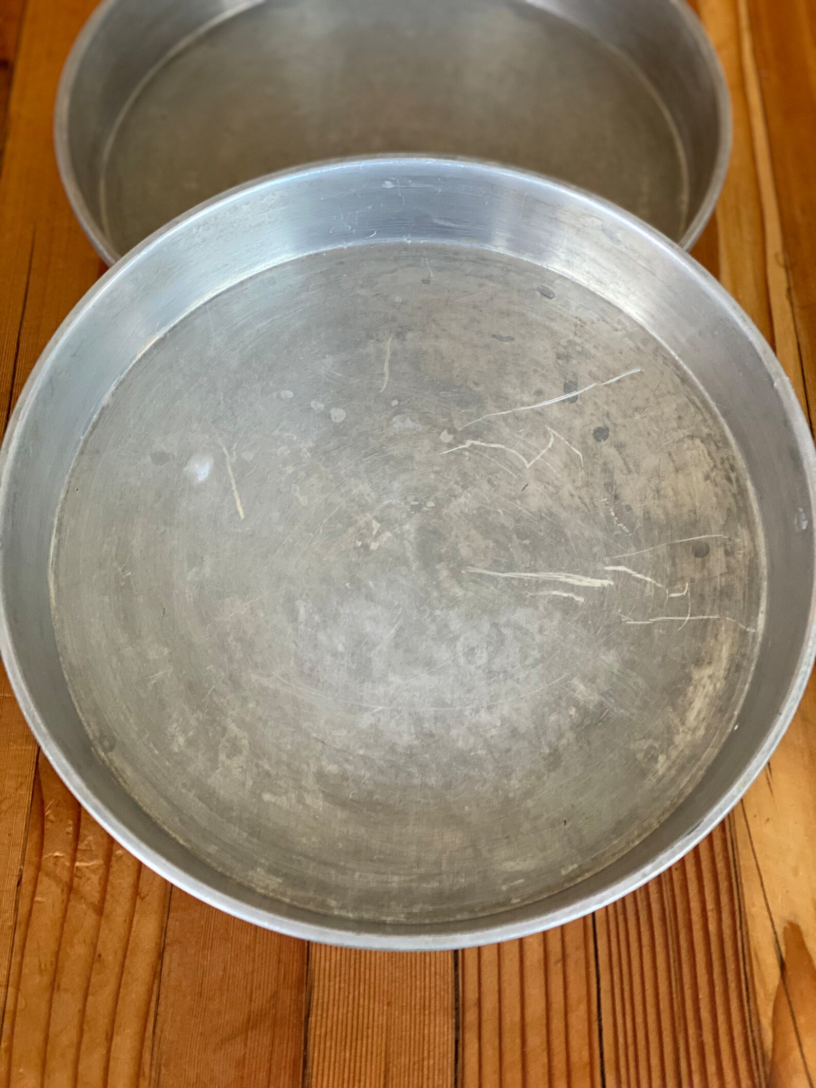 Vintage Mirro 1169 9 Round Aluminum Cake Pan Set of 2 Etsy