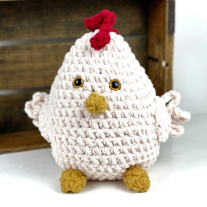 Blush Pink Crochet Chicken Plushie, Crochet Chicken, Stuffed Chicken, Amigurumi Chicken Hen, Handmade Stuffed Animal