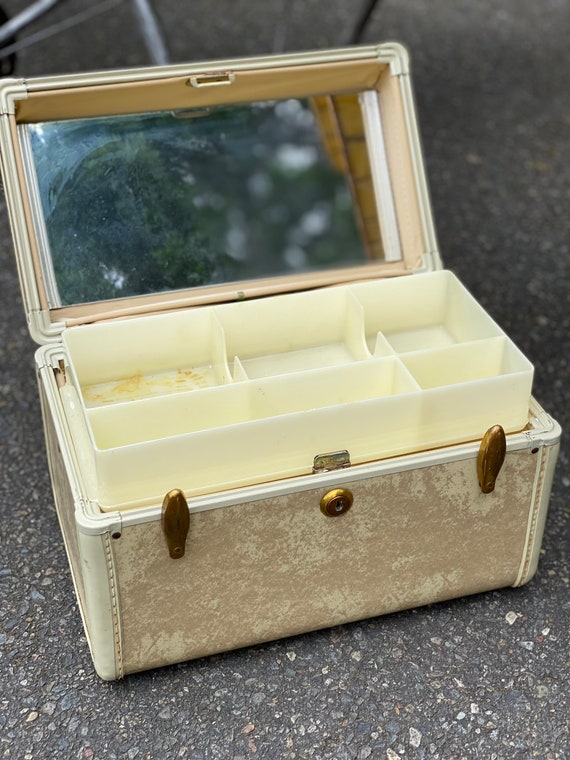 Vintage Samsonite 4512 Beige Marble Train Case Luggag… Gem