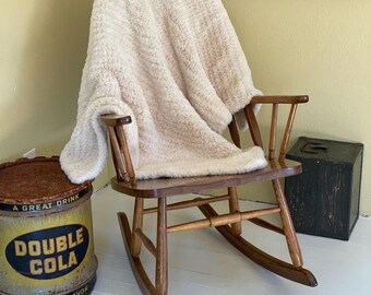 Handmade Crocheted Faux Fur Throw Blanket, Super Soft Beige Afghan 52x44
