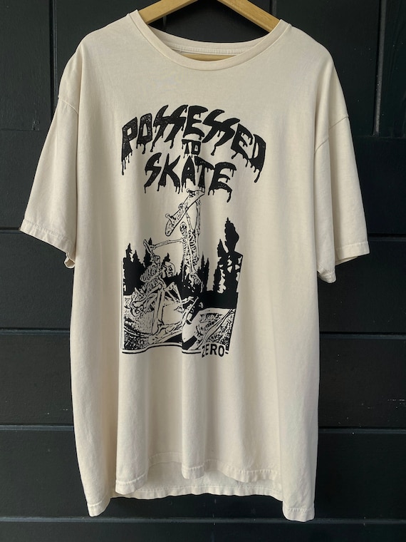 Possessed to Skate Thin & Soft Tee Size XL