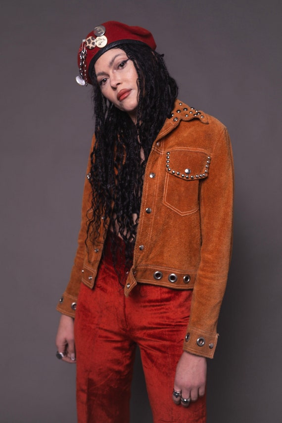 Vtg Customized 70s Hand-Studded Suede Jacket Size 