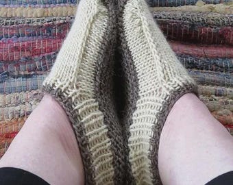 Chunky Knit Slippers Pattern – Beginner Home Socks Tutorial (PDF)
