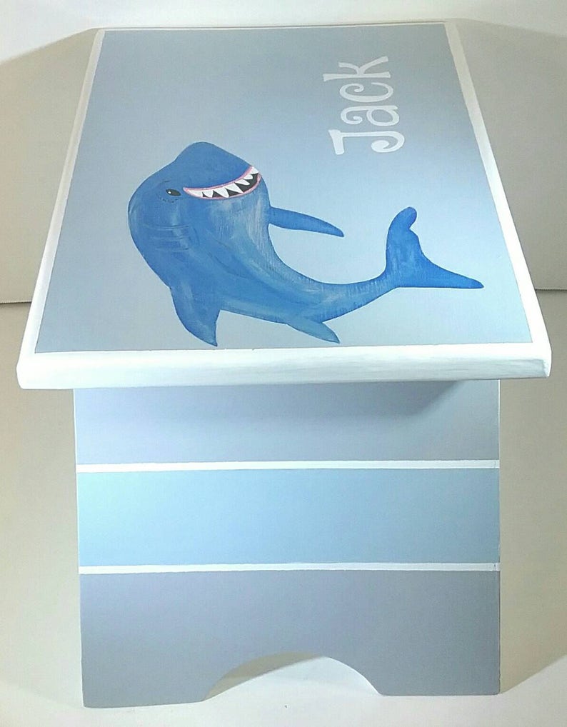 shark step stool
