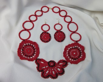 Sale 25% off / Red Romantic crochet jewelry set of Necklace and Earrings. Valentines Day Gift . Gift for Mom