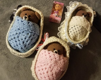 CUSTOM ORDER! Goldilocks and the Three Bears Storytime Toy, Fairy Tale, Crochet Dolls with Outfits and Moses Basket, Best Gift, DressUp Doll