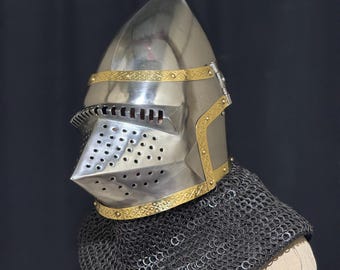 Casco medieval tipo bacinete con cara de cerdo, casco de caballero vikingo ponible con cota de malla y acolchado.