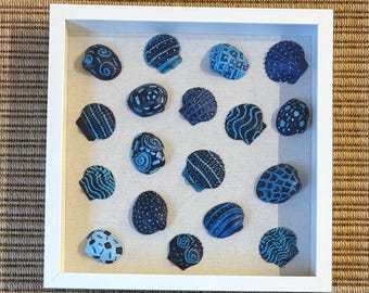 Handgeschilderde schelpschaduwdoos - marineblauw kobalt kustdecor