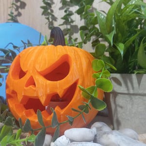 カスタムパンプキンランプ：ユニークなハロウィーンデコレーション