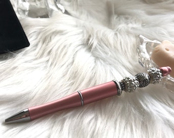 Penna con perline rosa – Penna a sfera leggera fatta a mano con custodia regalo nera GRATUITA