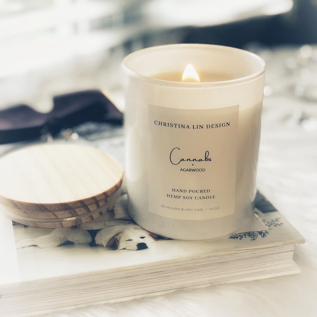 Engraved Mother's Day White Wood Wick Soy Candle with Wooden Lid