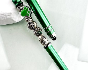Handmade Green Stylus Pen with Paw Charm – Beaded Ballpoint Pen with Silver Beads for Touchscreen Devices & Gifts