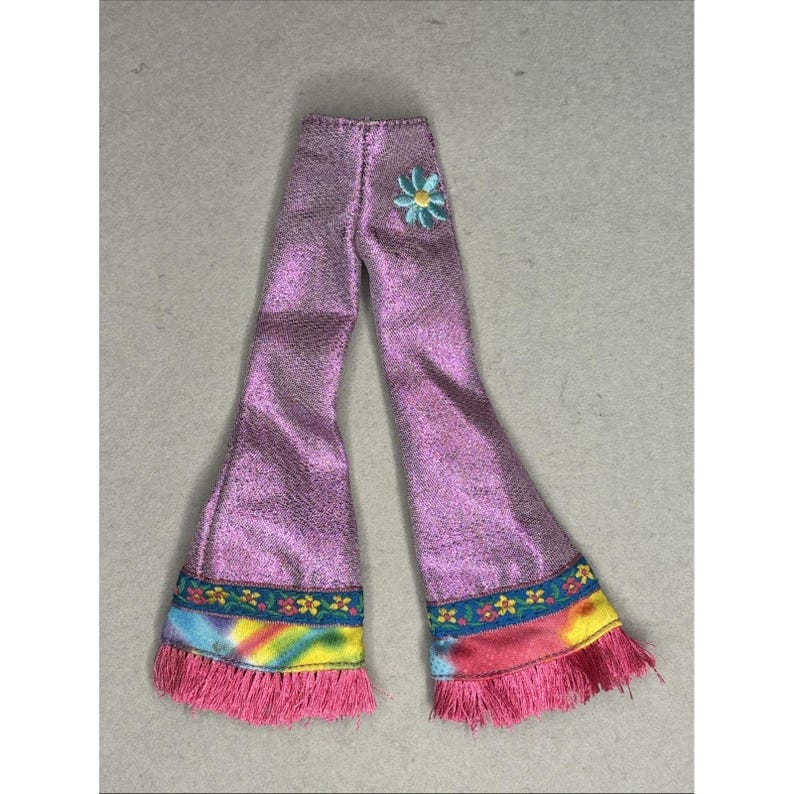 Lisa Frank Fab Friends Lisa Skate Doll Tie Dye Rainbow Fringe Bell Bottoms SOLAMENTE imagen 1