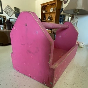 Grungy Chic Wood Garden  Caddy - PrimitiveTool Box  - Shabby Rustic Display Tote  - Kitchen Organizer In Fuchsia Initial “N”
