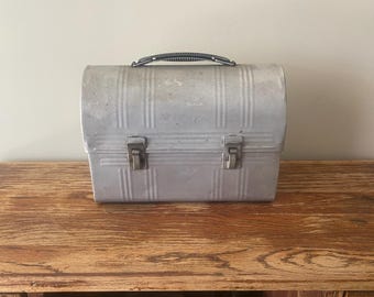 Fiambrera vintage de aluminio Aladdin