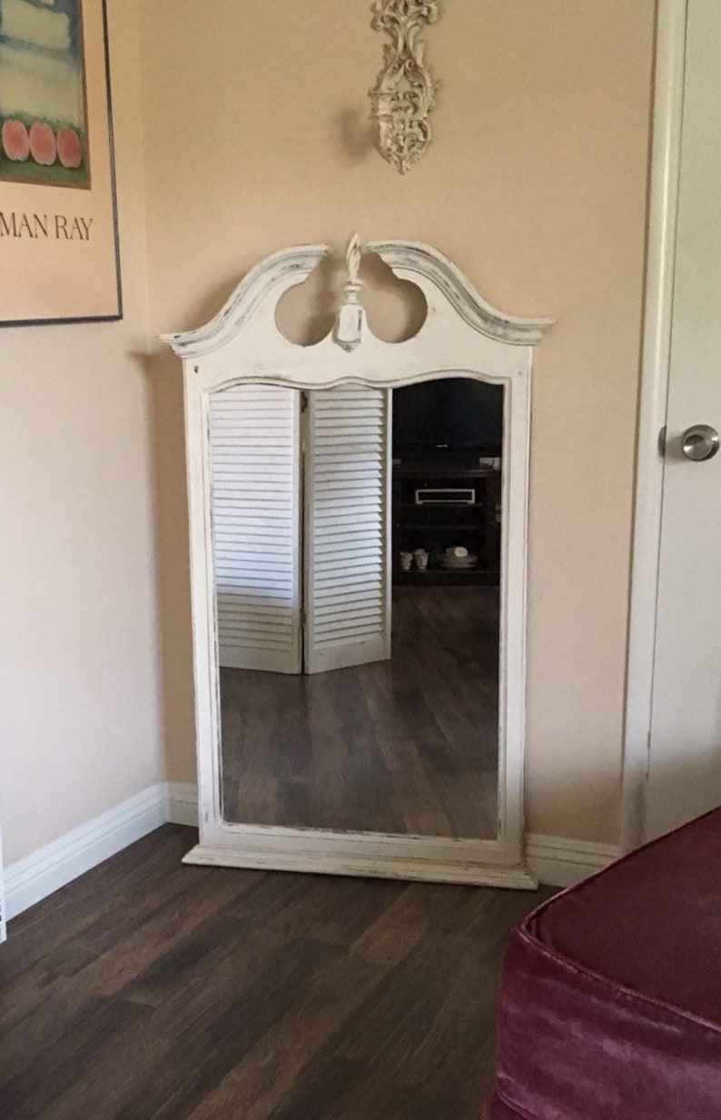 Large Chippendale Style Wood Framed Mirror Shabby Chic Creamy White Pediment Topped Free Standing Wall