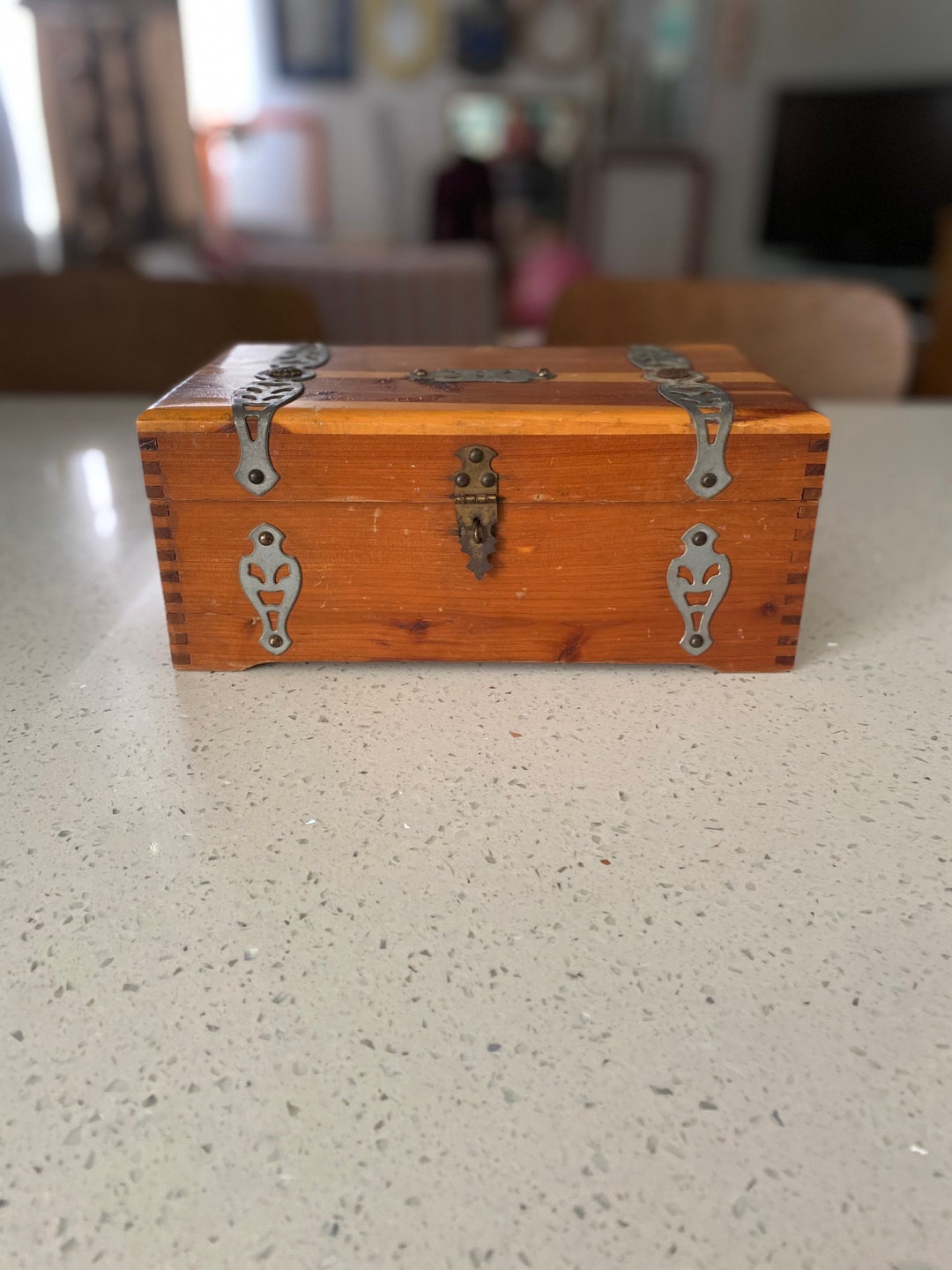 Large Rustic Cedar Wood Treasure Chest Trinket Box Jewelry Chest Wedding Ring Bearer Mcgraw Box