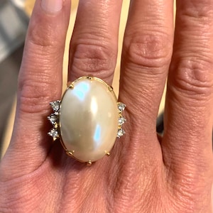 Vintage Gold over 925 Sterling Silver Large Mabe Pearl with Clear white Czs  Ring Size 7 1/2
