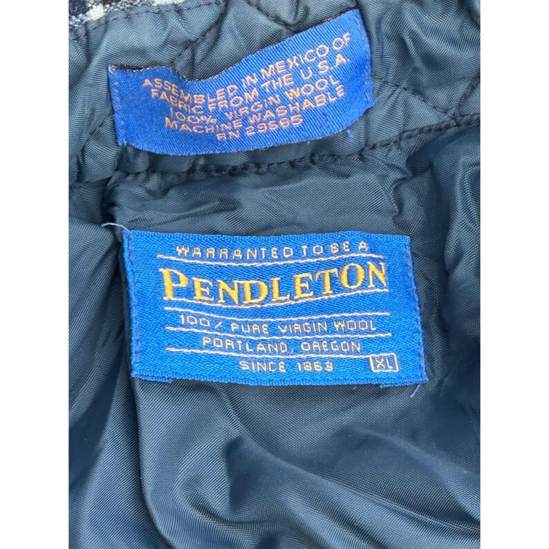 Pendleton Wool Flannel Shirt Jacket Mens XL Blue Black Plaid Quilted Lined Wool image 2