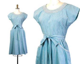 Juniper Stripe // 1950s blue and white seersucker wrap dress by Swirl . Md