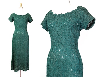 Evergreen and Eve // 1950s forest green ribbon work sheath dress md